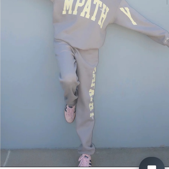 Mayfair group sweatsuit size XS/S - Picture 5 of 7